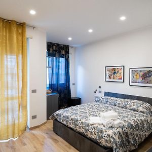 La Dolce Vita Rooms